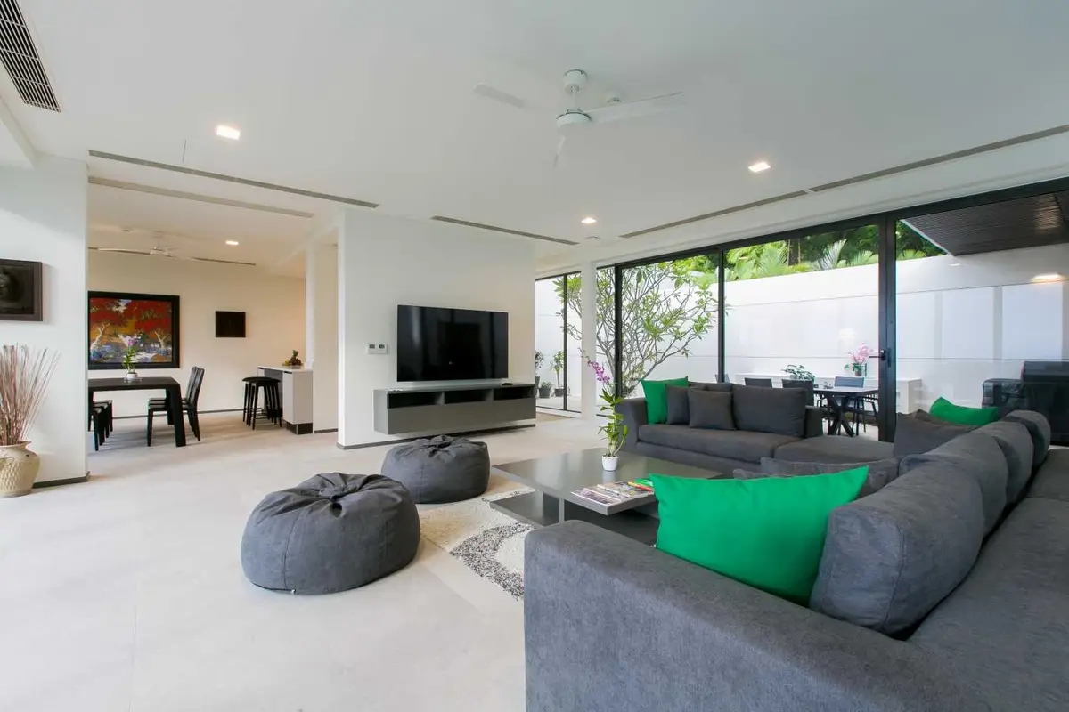 Three-Bedroom 410 sqm Sea View Apartment, The Heights, Kata — Kata · 4/17