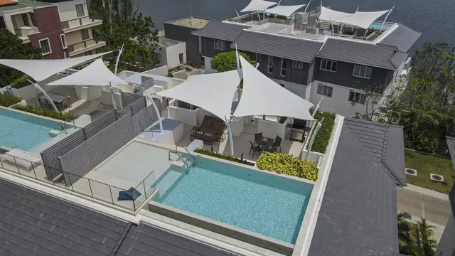 Stunning 2-bedroom penthouse, with sea view and near the sea in Angsana Beachfront Residences project, on Bangtao / Laguna beach — Bang Tao