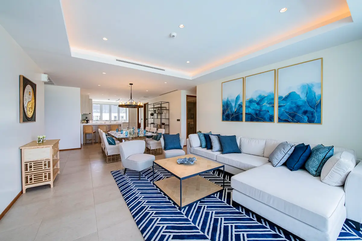 Two-Bedroom Angsana Beachfront Apartment, Pool and Sea Views — Bang Tao · 4/16