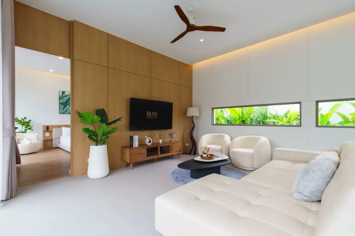 4-Bed Villa on a 472 sqm Plot, Bliss Hideaway in Rawai — Nai Harn · 3/17