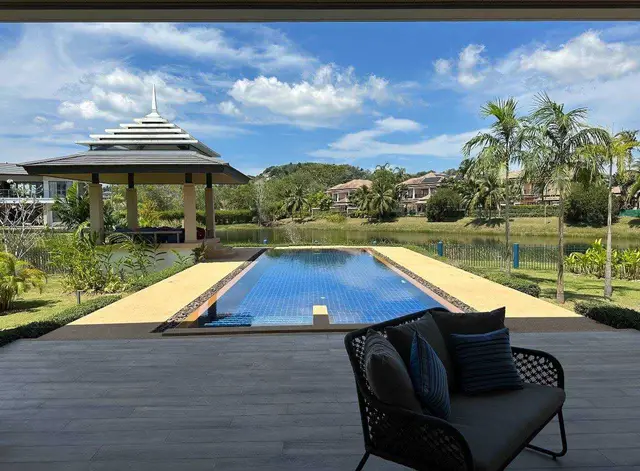Large -Bedroom Villa, with pool view in Laguna Village Residence project, on Bangtao / Laguna beach — Layan