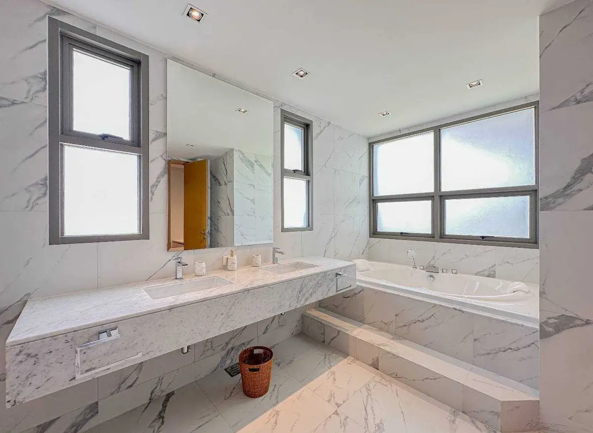 Four-Bedroom Private-Pool Villa at Laguna Village Residence 8 — Layan · 5/32