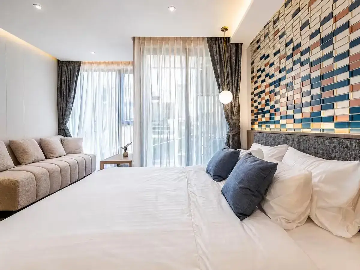 Sea-View Studio at Bellevue Beachfront Condo, Layan — Layan · 1/18