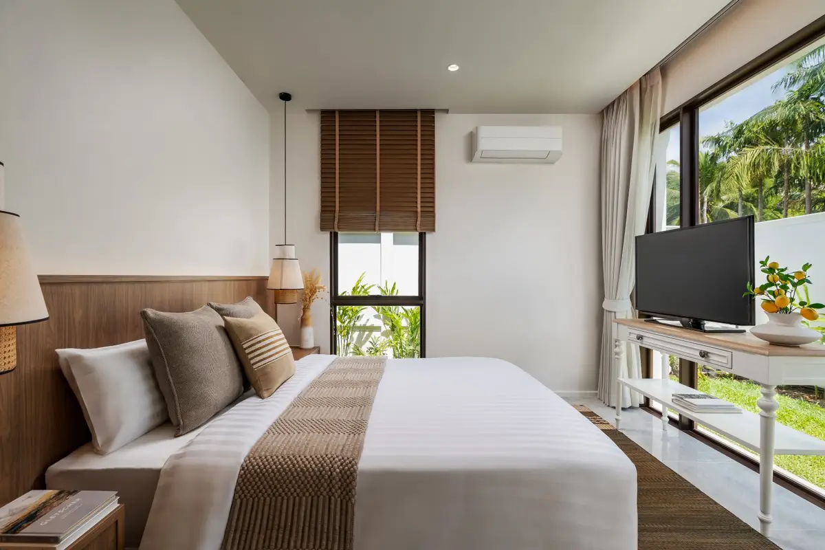 Private Pool Villa with 3 Bedrooms at Raintree Villa in Rawai — Rawai · 3/10