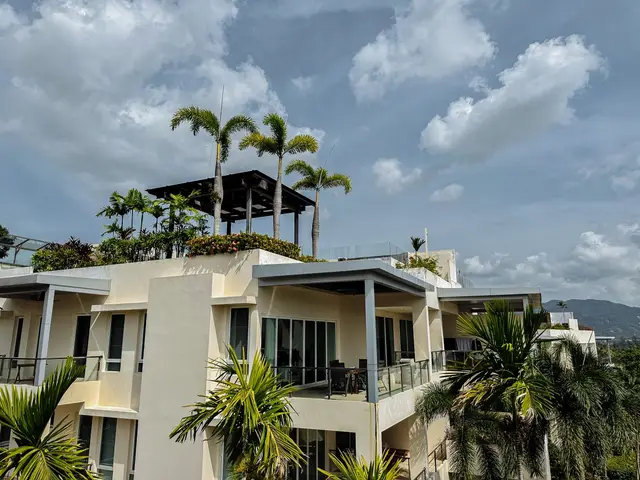 Stylish, large 4-bedroom apartments, with sea view in Layan Gardens project, on Bangtao / Laguna beach — Layan