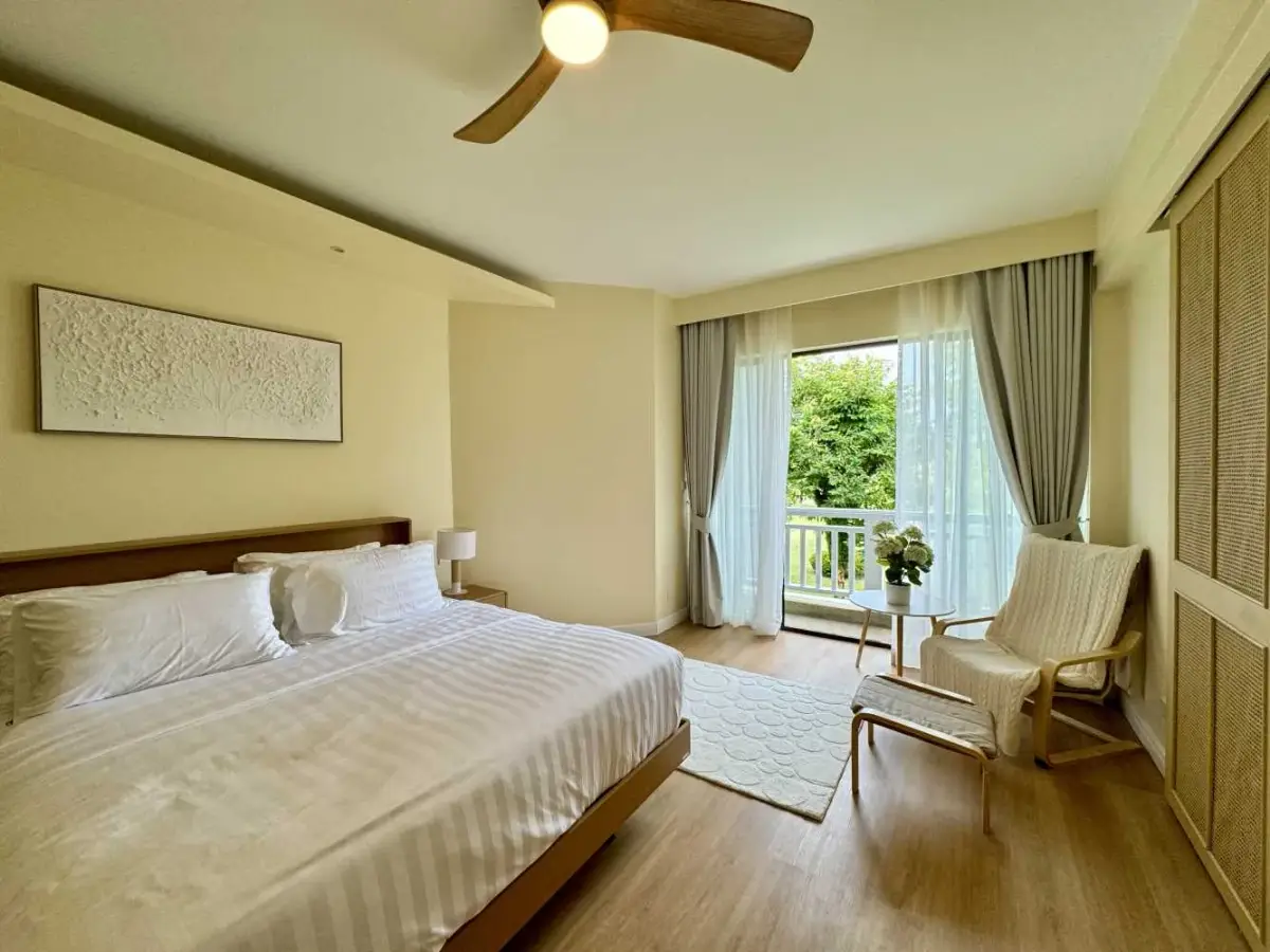 1-Bed Golf-View Apartment in Allamanda 2 and 3, Bang Tao — Bang Tao · 3/14