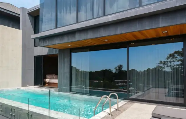 Spacious -Bedroom Villa, with pool view in Gold Chariot project, on Bangtao / Laguna beach — Cherng Talay