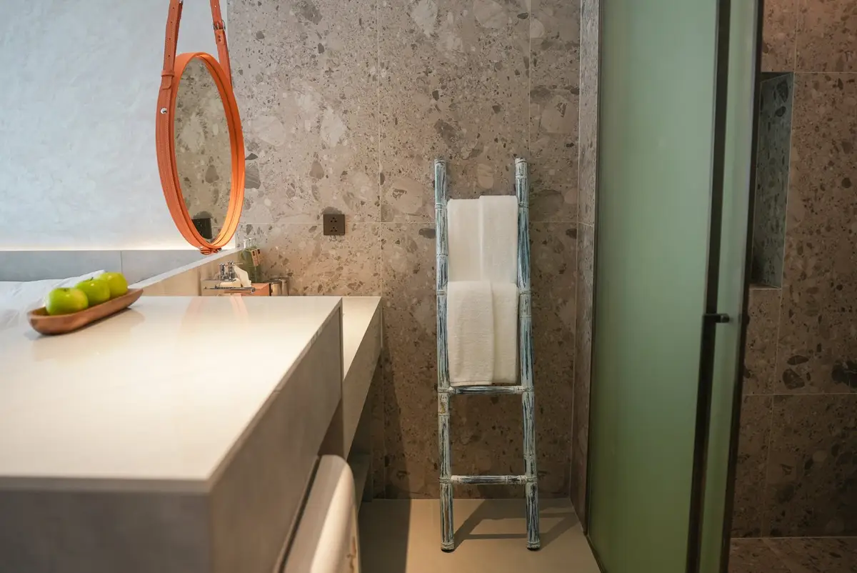 Pool-View Studio Room at Sunshine Beach by KORA, Layan Beach — Layan · 5/33