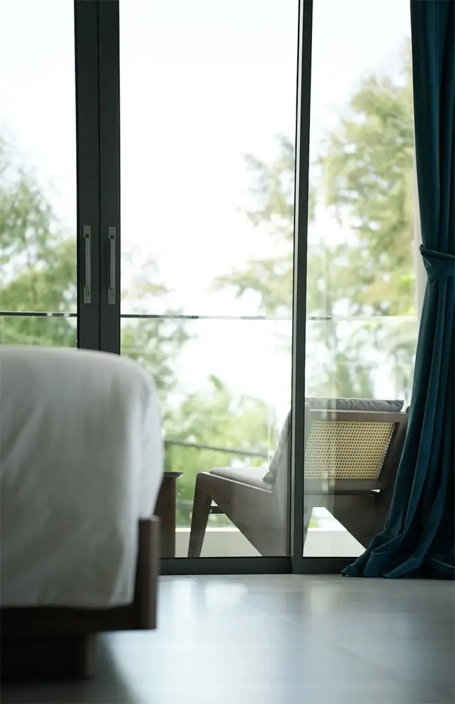 Sea-View Studio on the 4th Floor, Sunshine Beach by KORA, Layan — Layan · 2/42
