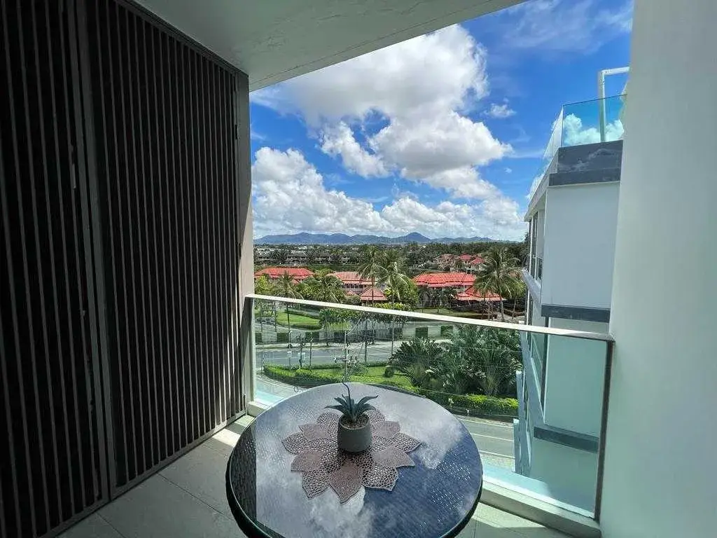 1-Bed Oceanstone Apartment on the 7th Floor, Bang Tao — Bang Tao · 4/15