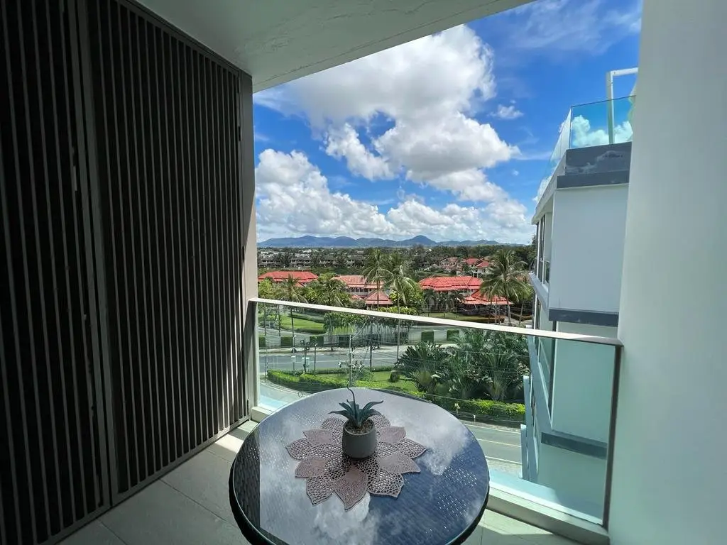 1-Bed Oceanstone Apartment on the 7th Floor, Bang Tao — Bang Tao · 4/15