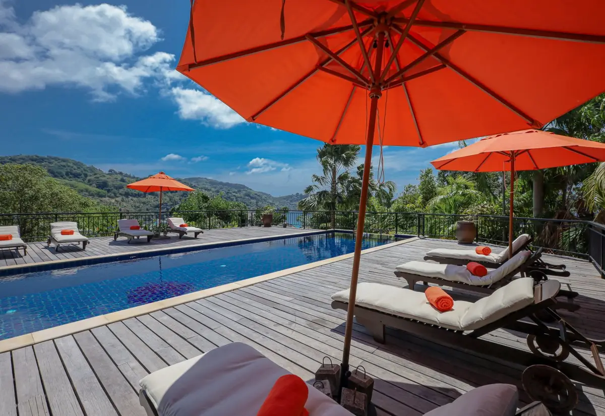 Six-Bedroom Katamanda Villa with Sea View to Rent, Kata — Kata · 3/58
