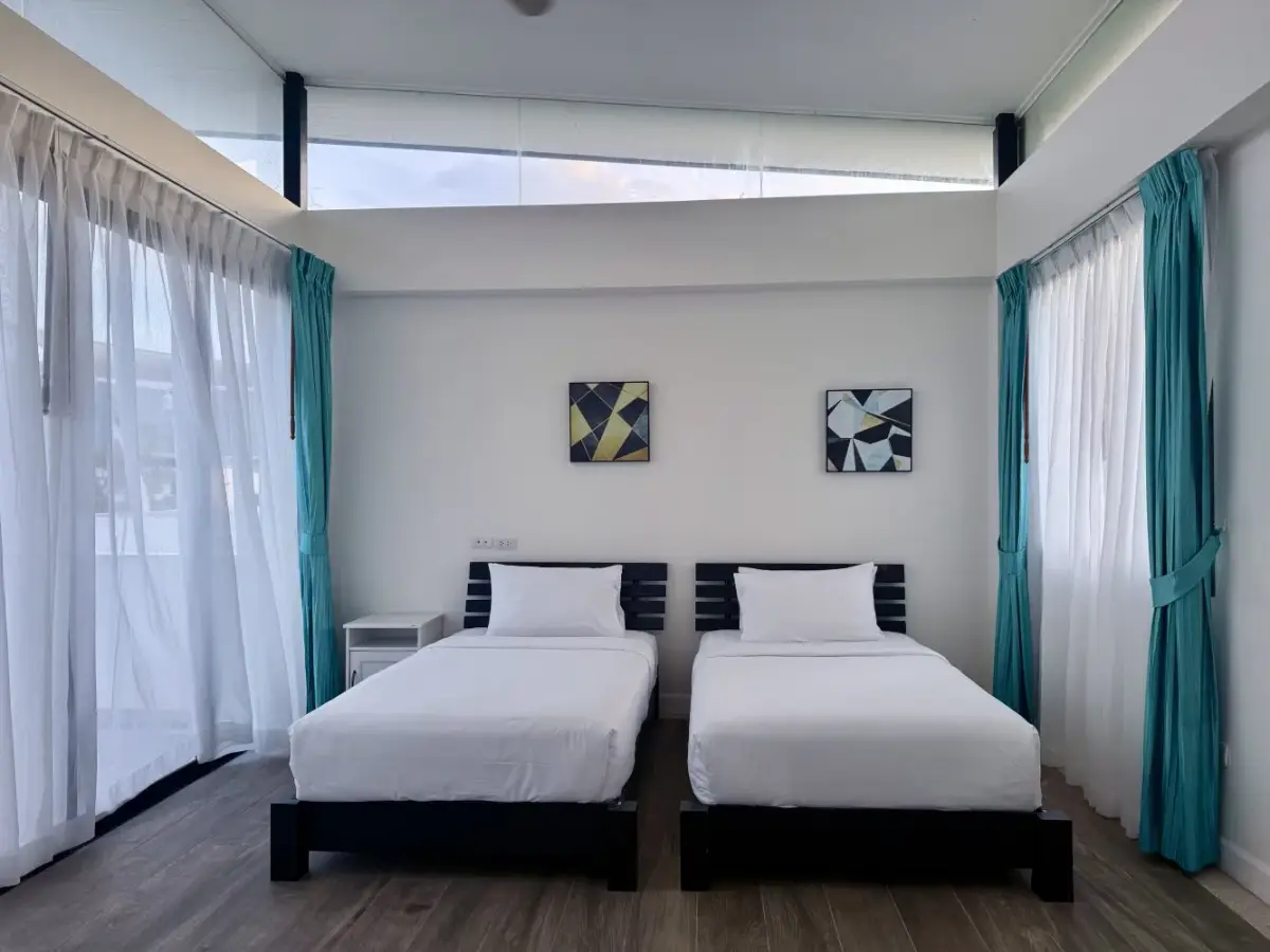 Five-Bedroom Villa with Pool and Garden Access, Laguna Park, Bang Tao — Bang Tao · 2/26