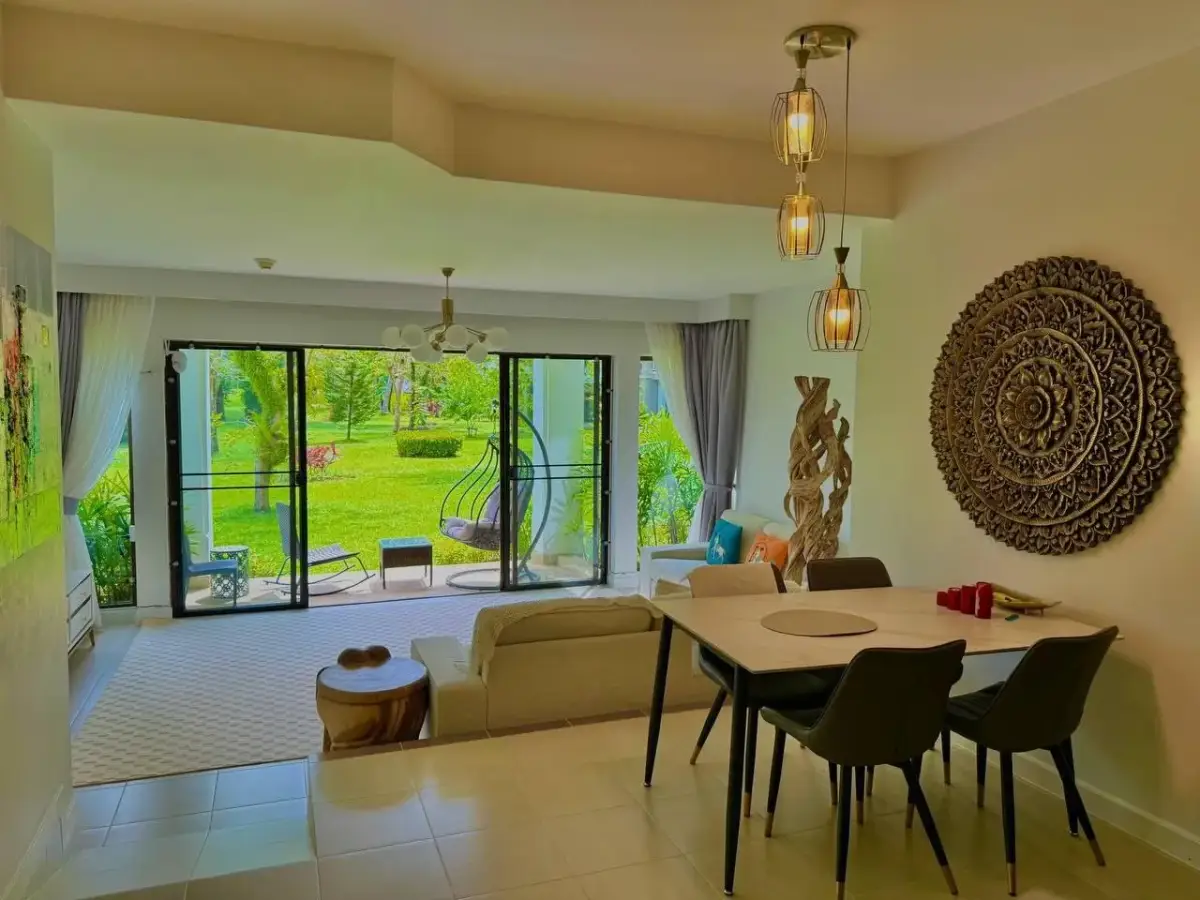 Two-Bedroom Apartment with Golf Course View, Allamanda, Bang Tao — Bang Tao · 4/18