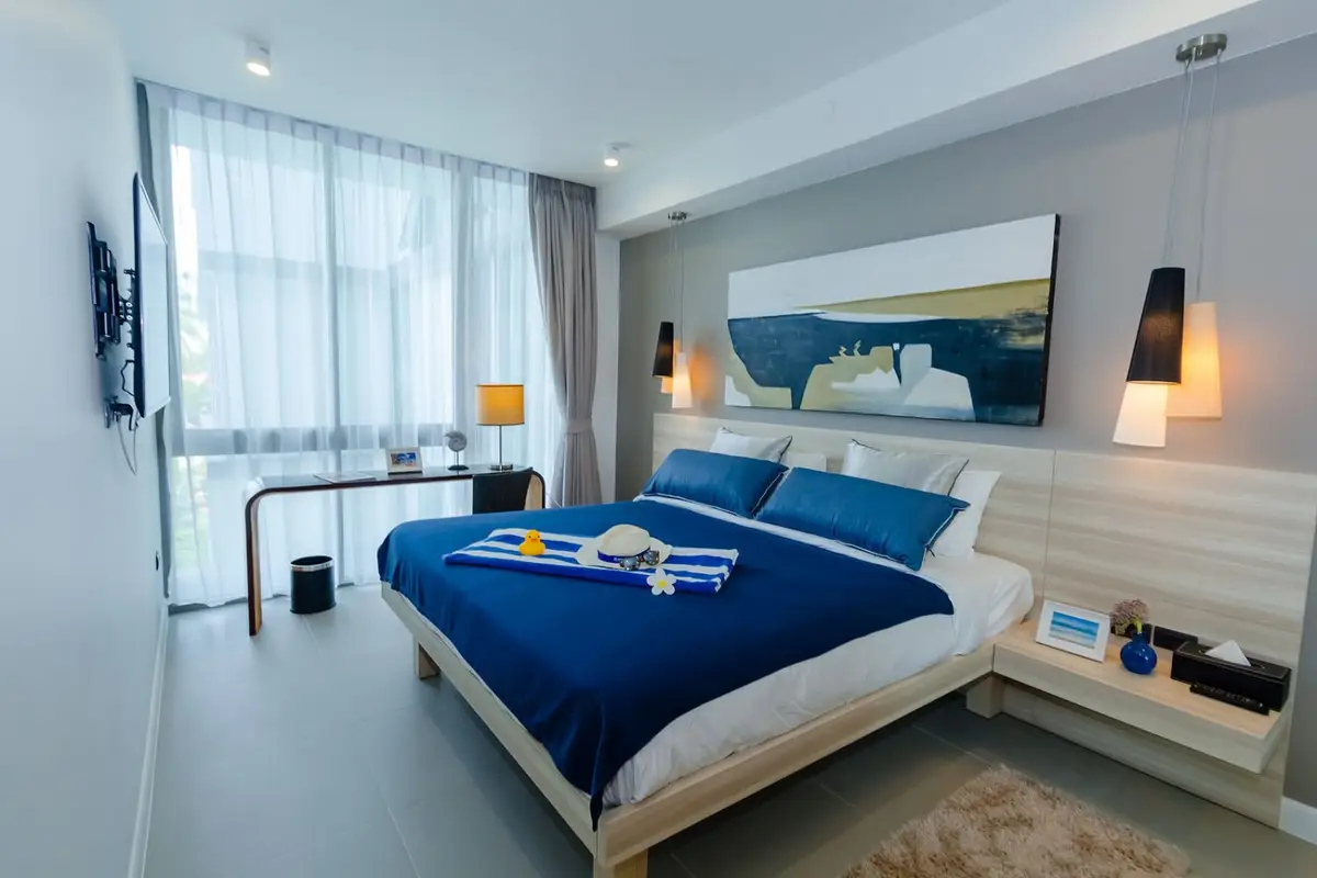 One-Bedroom Apartment with Rooftop Terrace at Oceanstone, Bang Tao — Bang Tao · 3/42