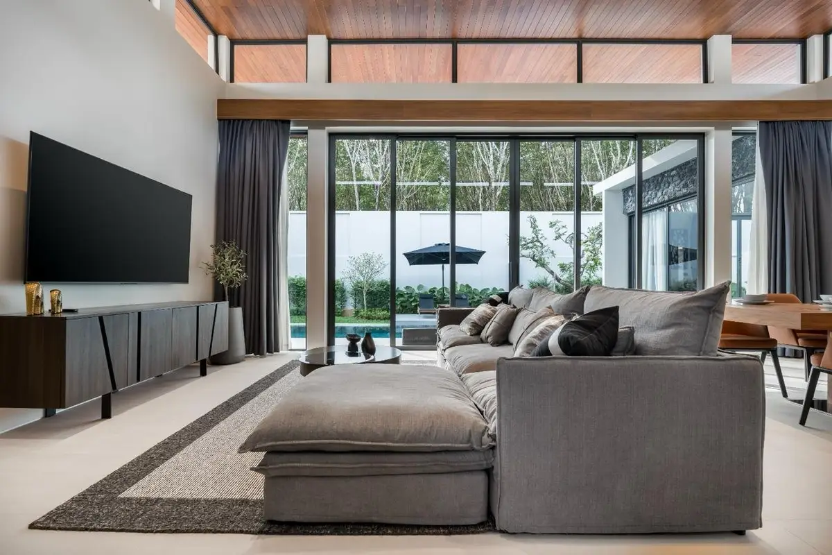 Three-Bedroom Villa at Botanica Modern Loft, Cherng Talay, 296 sqm — Cherng Talay · 1/25