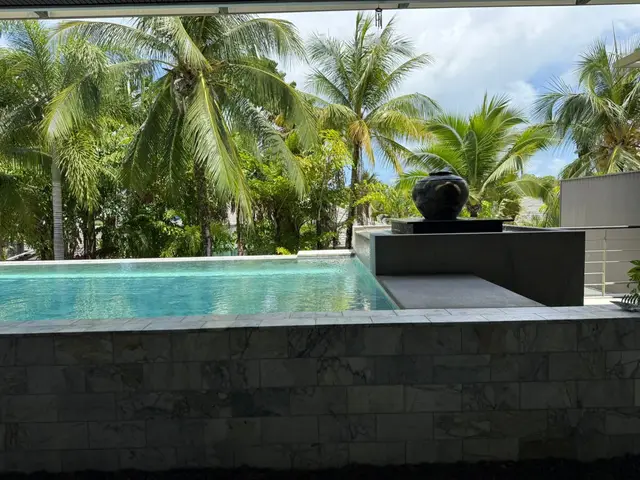 Exclusive 2-bedroom apartments, with pool view in Mandala Condominium project, on Bangtao / Laguna beach — Bang Tao