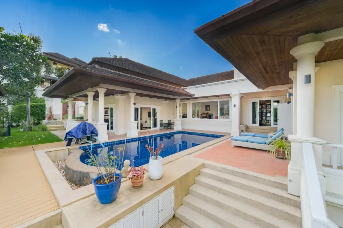 5-Bed Pool Villa on a 1,000 sqm Plot in Lakewood Hills, Layan — Layan · 1/42