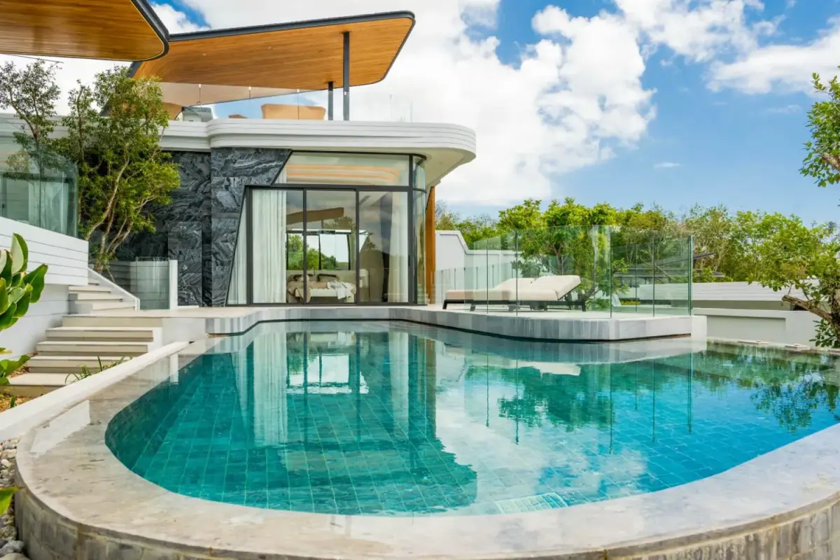 Large -Bedroom Villa, with pool view, on Bangtao / Laguna beach — Layan · 1/29