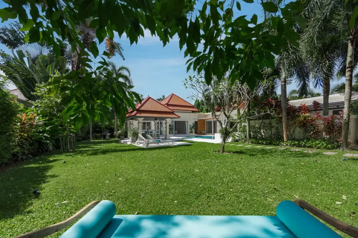 5-Bed Villa on a 1,200 sqm Plot in Sai Taan, Bang Tao — Bang Tao · 5/36