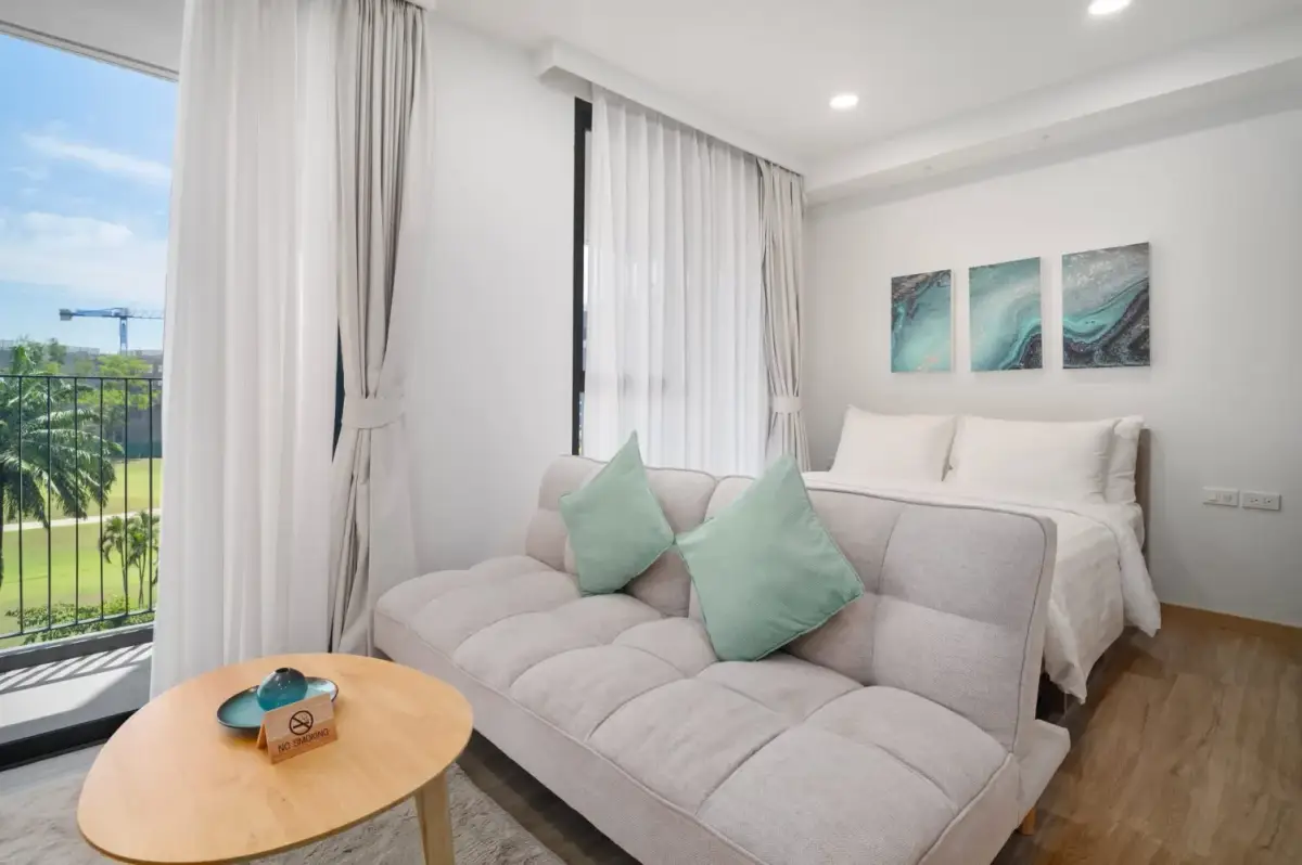 -Bedroom Apartments, with golf course in Sky Park Aurora project, on Bangtao / Laguna beach — Bang Tao · 2/43