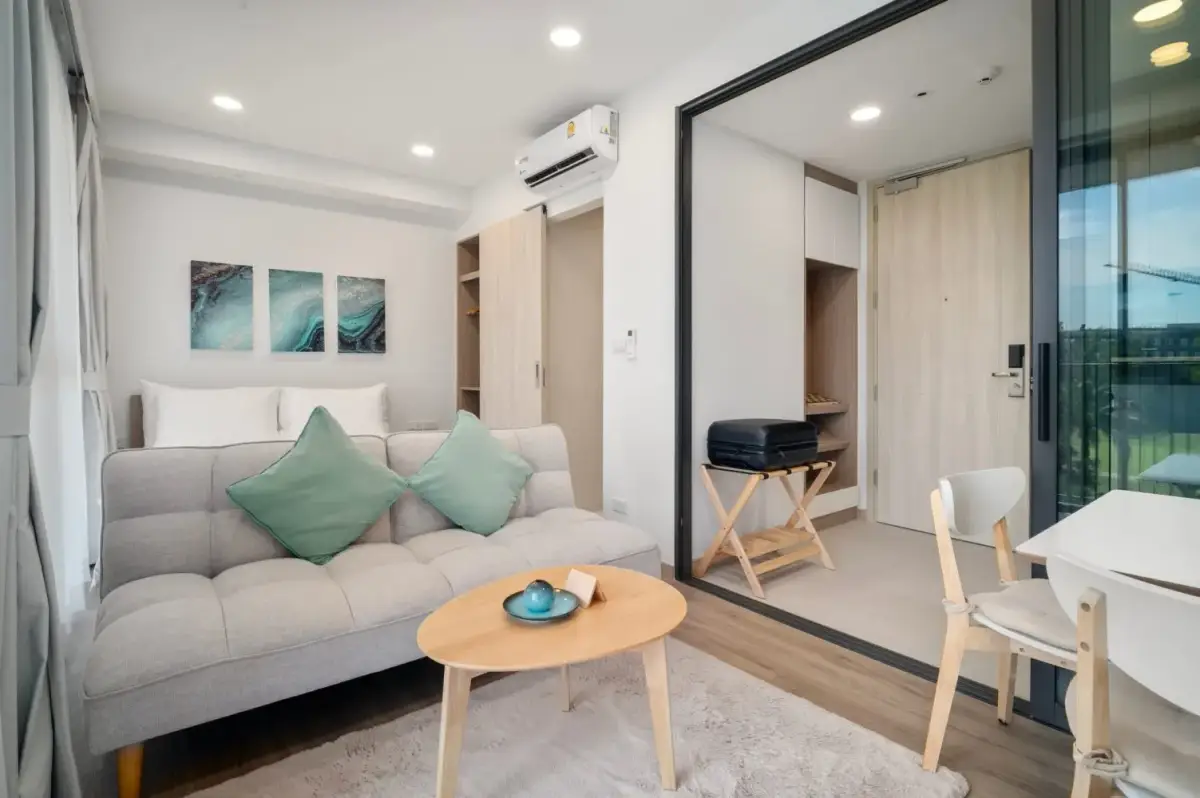 -Bedroom Apartments, with golf course in Sky Park Aurora project, on Bangtao / Laguna beach — Bang Tao · 5/43
