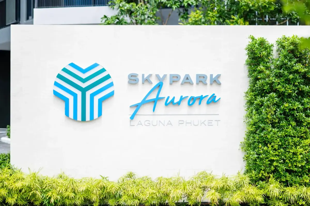 -Bedroom Apartments, with golf course in Sky Park Aurora project, on Bangtao / Laguna beach — Bang Tao · 3/46