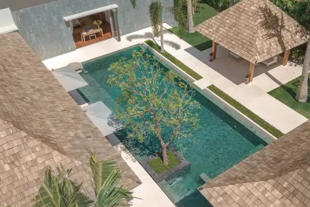 Large -Bedroom Villa, with pool view, on Bangtao / Laguna beach — Thalang