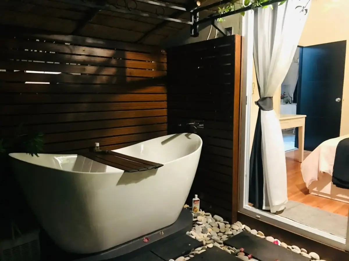 -Bedroom Villa, with garden view, on Bangtao / Laguna beach — Kathu · 3/21