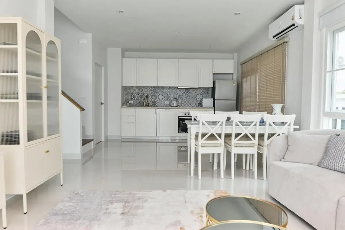 4-Bed Family House in Supalai Palm Springs, Cherng Talay — Cherng Talay · 4/32