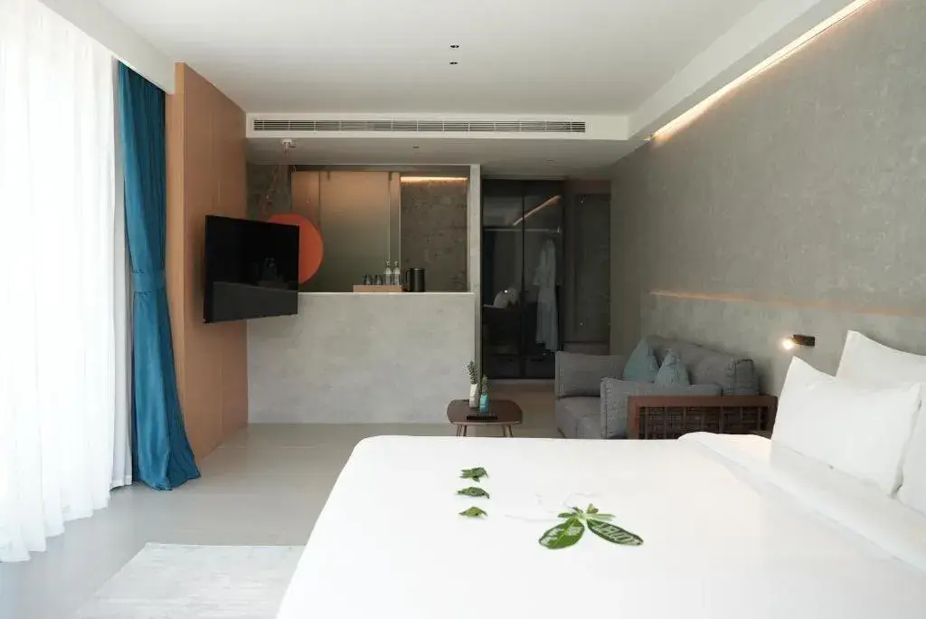Studio with Garden View at Sunshine Beach by KORA, Layan — Layan · 2/9
