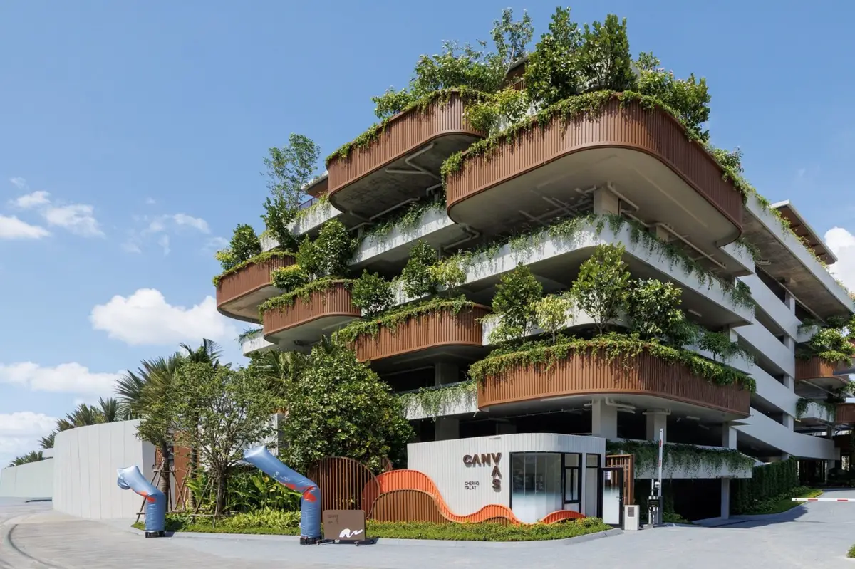 2-Bed Foreign Freehold Apartment in Canvas, Bang Tao — Bang Tao · 2/33