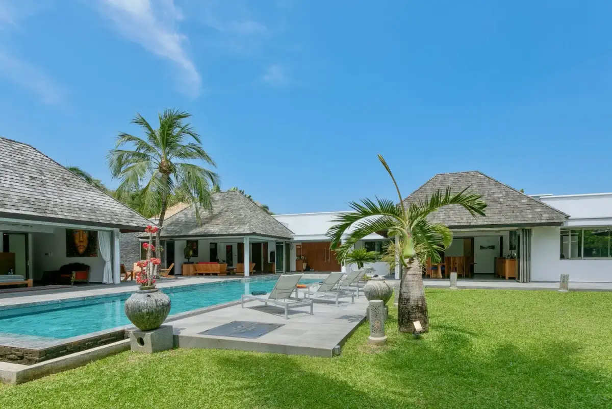 4-Bed Villa on 1,600 sqm at Layan Hills Estate, Cherng Talay — Cherng Talay · 2/34