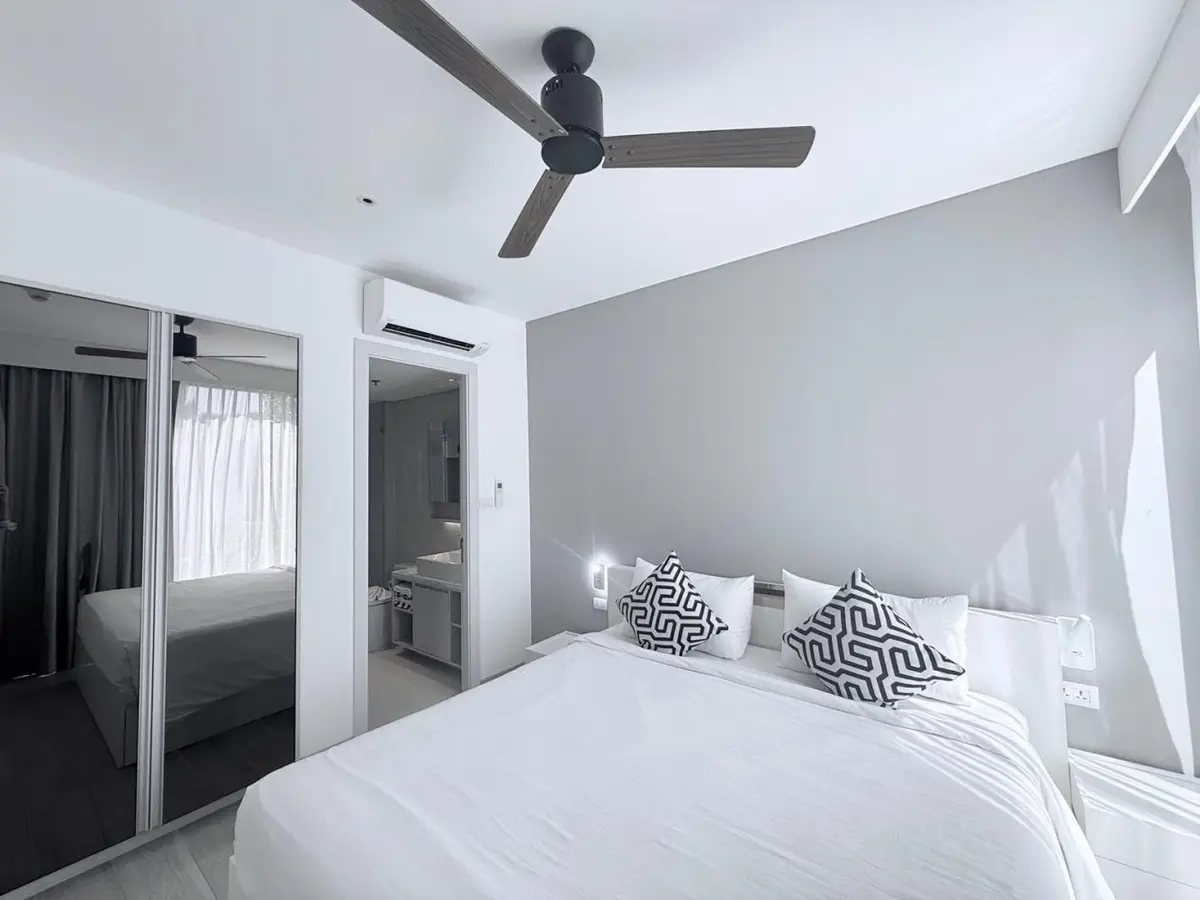 Two-Bedroom Lake-View Apartment at Cassia Residences, Bang Tao — Bang Tao · 5/29