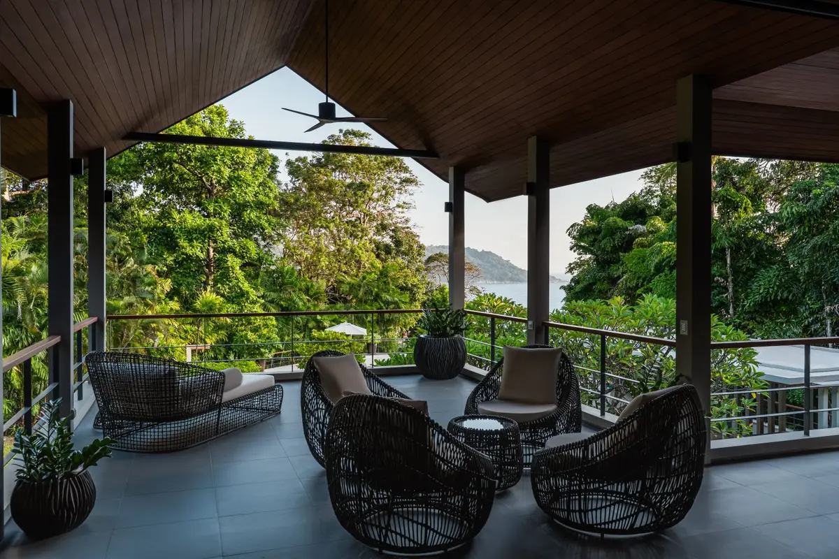 Six-Bedroom Villa with Sea View and Private Pool, Katamanda — Kata · 3/29
