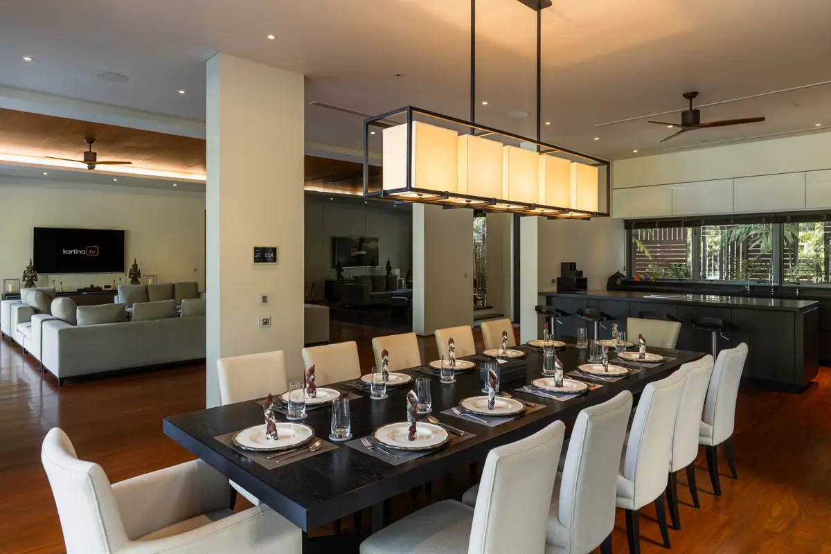 Six-Bedroom Villa with Sea View and Private Pool, Katamanda — Kata · 5/29