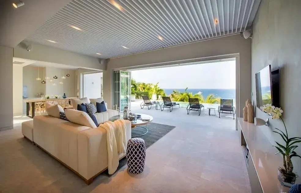 4-Bed Sea View Villa in the Surin Heights Estate, Surin — Surin · 4/18