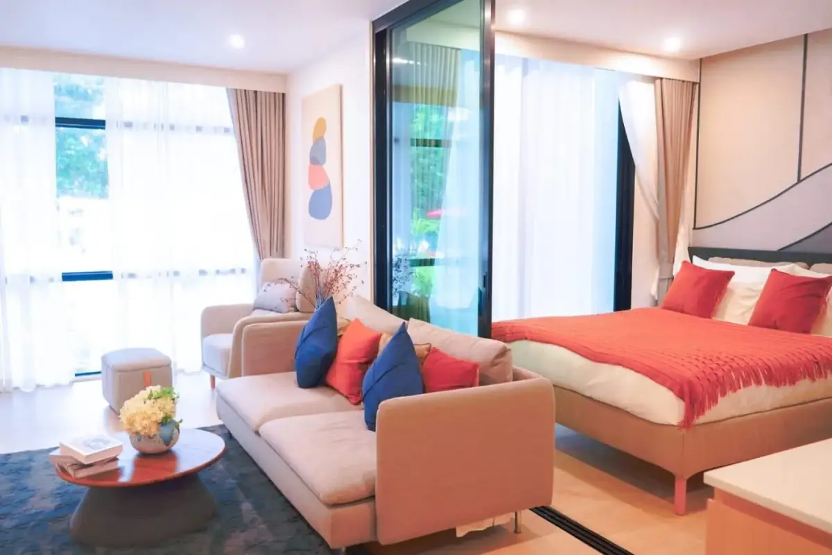 1-Bedroom Pool-View Apartment at Sea Heaven, Nai Thon — Nai Thon · 4/14