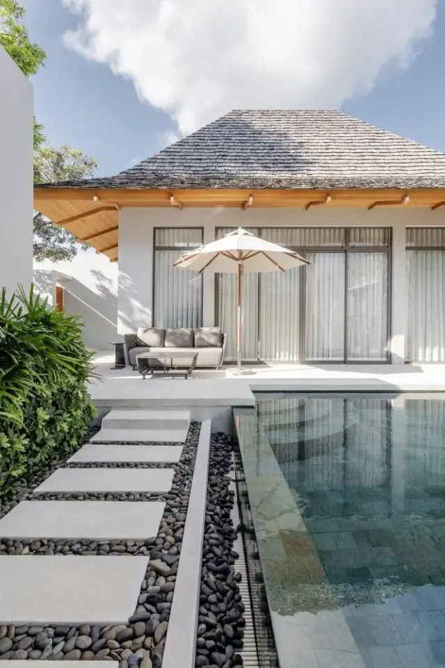 -Bedroom Villa, with pool view in Anchan Flora project, on Bangtao / Laguna beach — Thalang