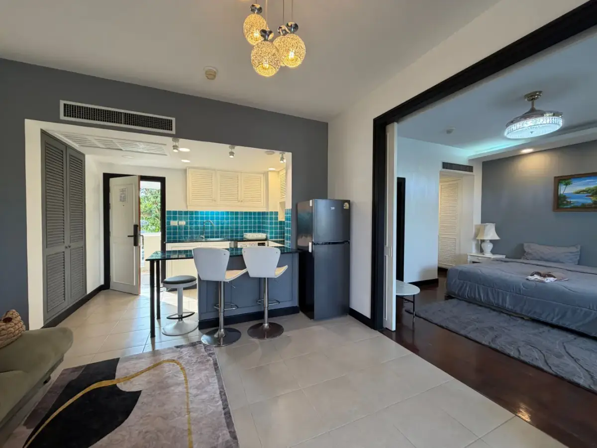 Golf-View One-Bedroom Flat at Allamanda, Bang Tao, 61 sq m — Bang Tao · 2/14