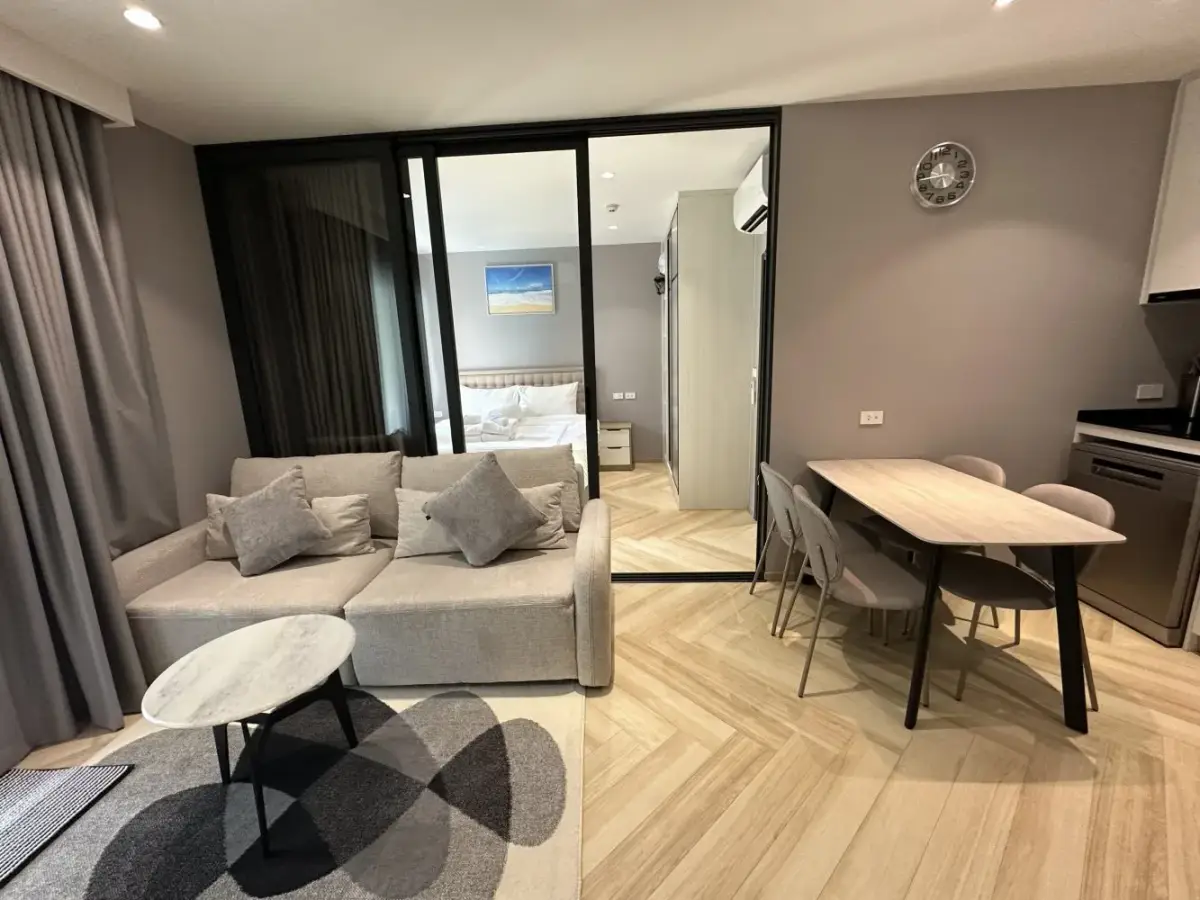 One-Bed Apartment 810 m from Bang Tao Beach, Title Legendary — Bang Tao · 2/49