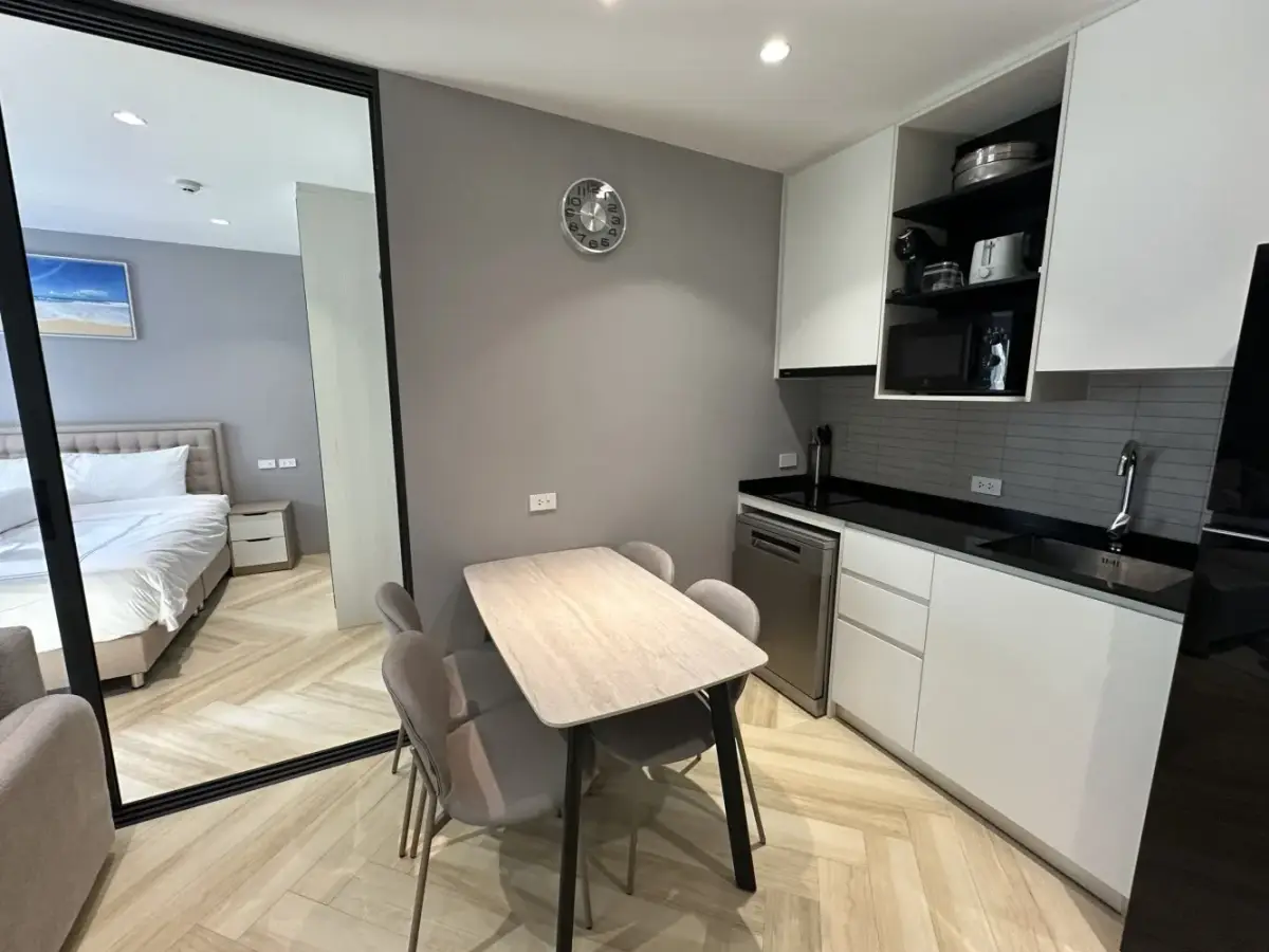 One-Bed Apartment 810 m from Bang Tao Beach, Title Legendary — Bang Tao · 4/49
