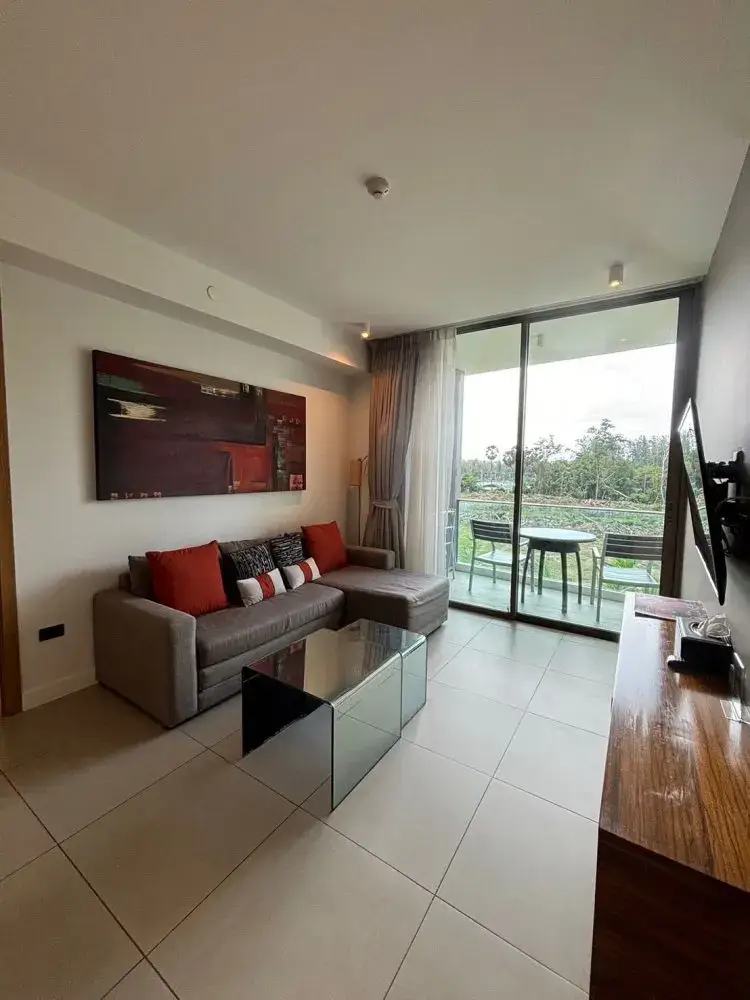 1-Bed Foreign Freehold Apartment at Oceanstone, Bang Tao — Bang Tao · 1/17