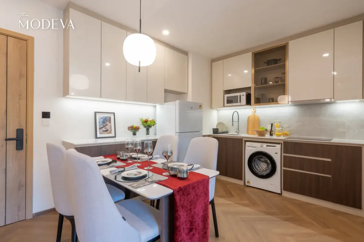 Fifth-Floor 2-Bed Apartment at Modeva near Bang Tao Beach — Bang Tao · 1/21
