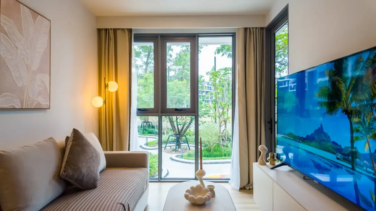 Golf-View One-Bed at Sky Park Selesta, Laguna Bang Tao — Bang Tao · 5/55