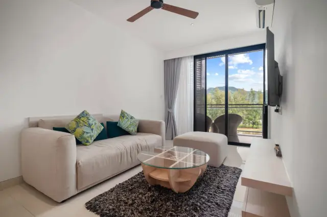-Bedroom Apartments, with lake view in Cassia Residences project, on Bangtao / Laguna beach — Bang Tao