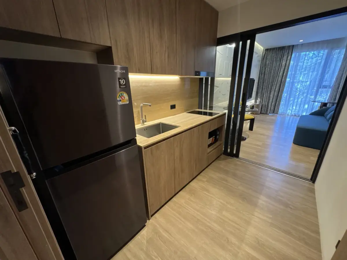 One-Bedroom Bellevue Beachfront Apartment Near Layan Beach — Layan · 3/37