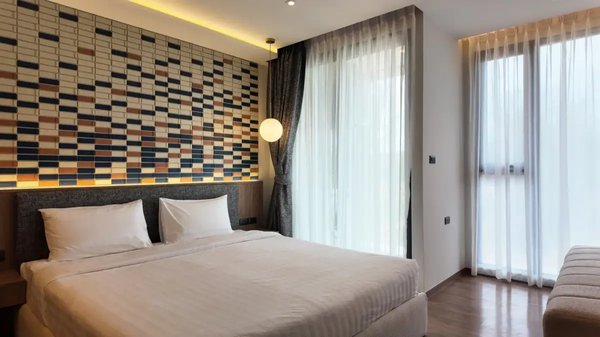 Bellevue Beachfront Studio Under 500 m from Layan Beach — Layan · 4/18
