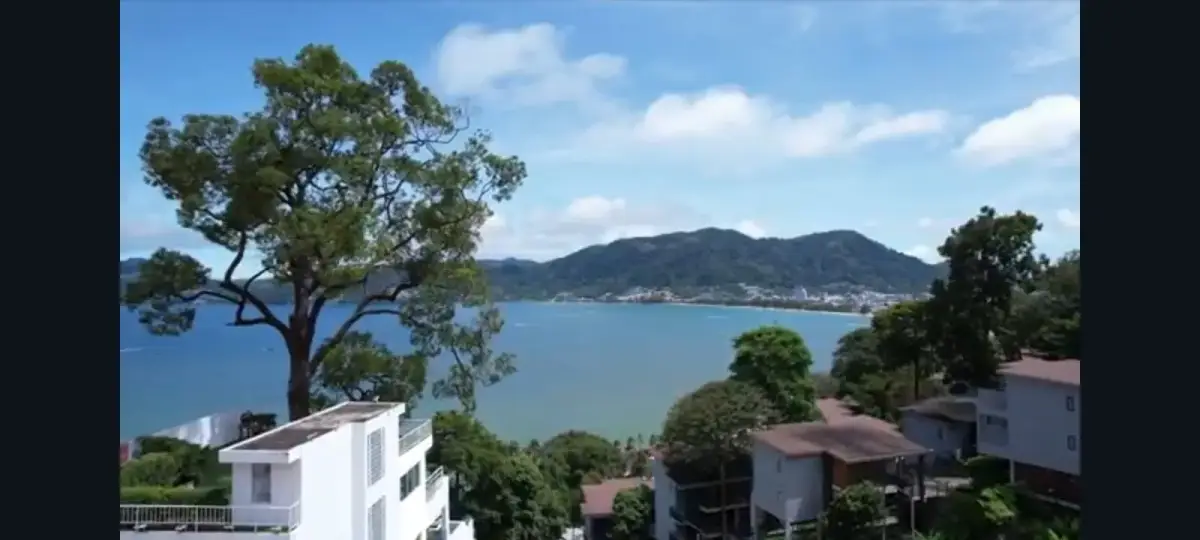 3-Bed Sea View Apartment in Coral Beach Oceanview Resort — Patong · 1/26