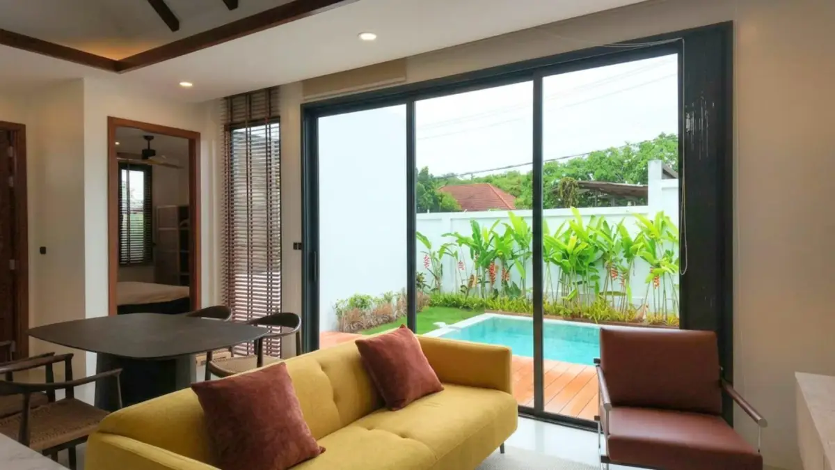 Three-Bedroom Chom Tawan Pool Villa 530 m from Layan Beach — Cherng Talay · 1/19